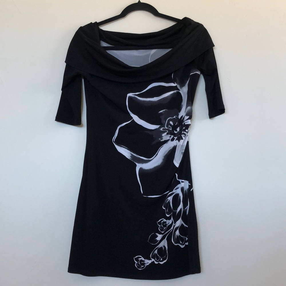 (Unknown Brand) graphic mini dress